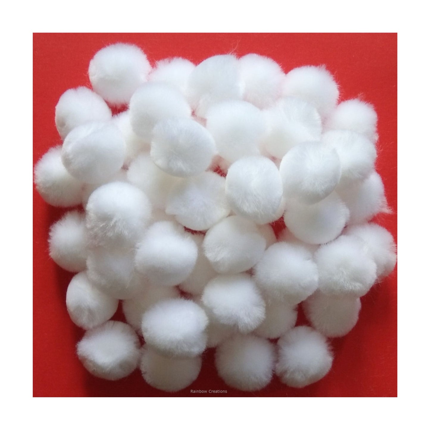 Pom Pom balls White