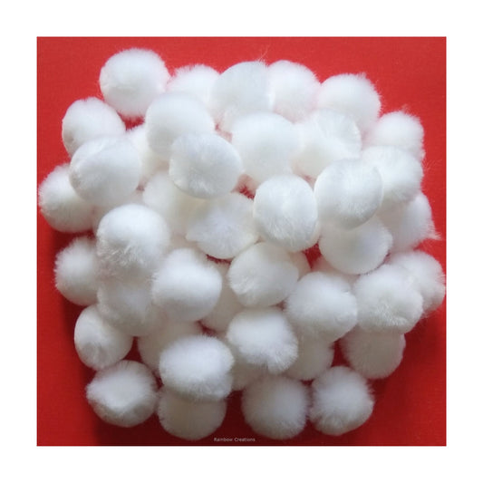 Pom Pom balls White